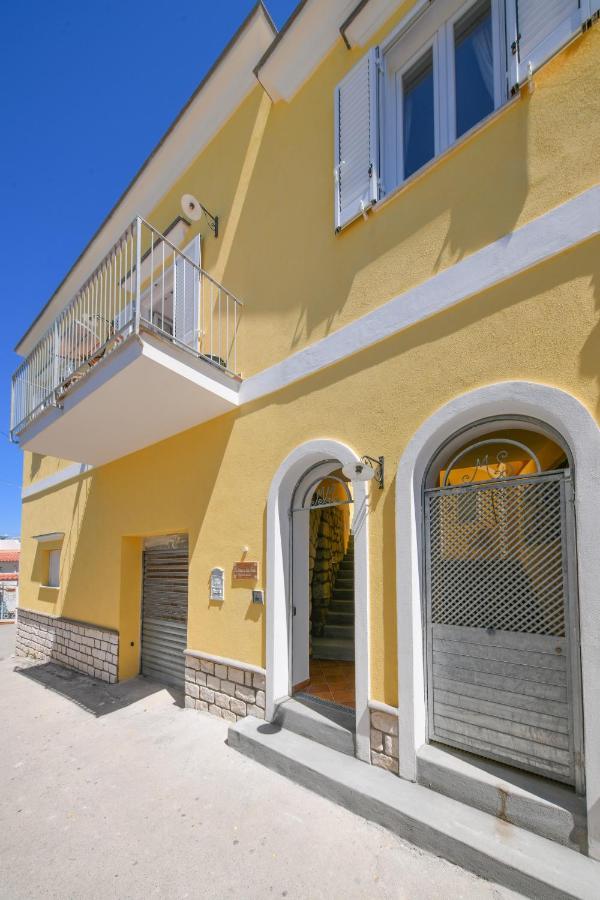 הוילה Forio di Ischia La Dimora Dei Nonni מראה חיצוני תמונה